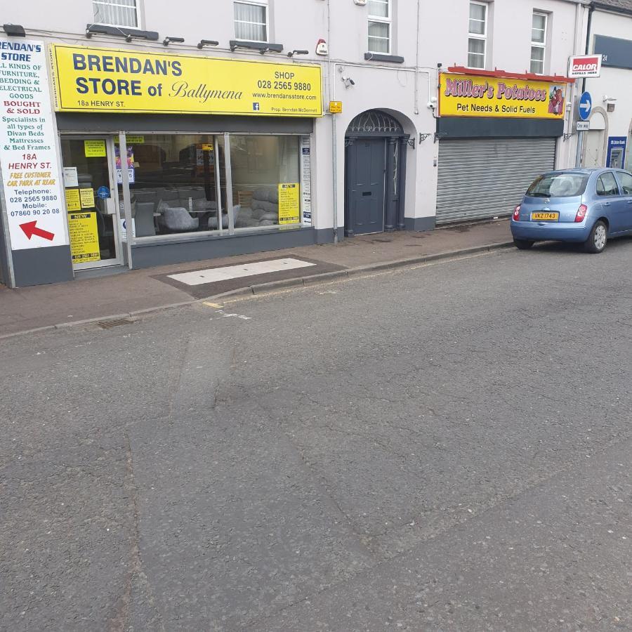 3 Bedroom Apartment, Ballymena, The Wee Stop Gap Zewnętrze zdjęcie
